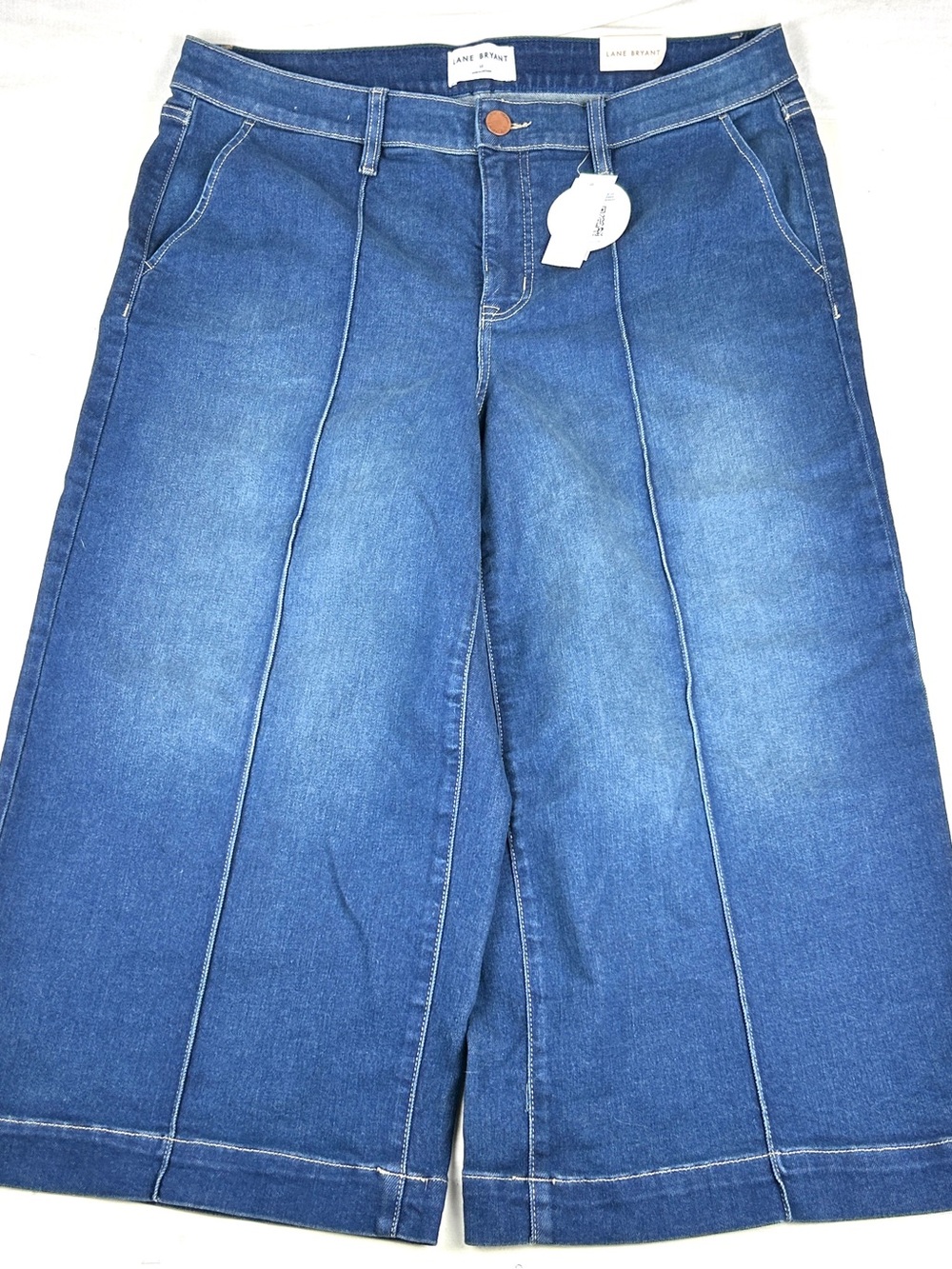 Lane Bryant Jeans Womens 16 Blue Denim Wide Leg Crop Signature Fit Mid Rise New